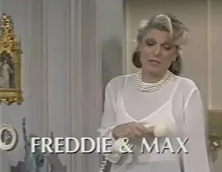 Freddie and Max_peliplat