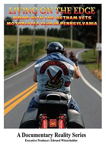 Living on the Edge: Riding with the Vietnam Vets Motorcycle Club in Pennsylvania_peliplat