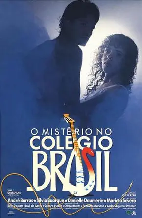 Mistério no Colégio Brasil_peliplat
