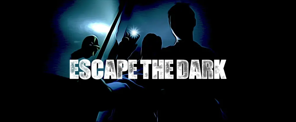 Escape the Dark_peliplat