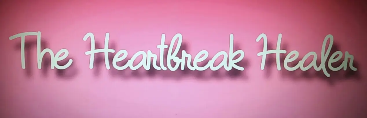 The Heartbreak Healer_peliplat