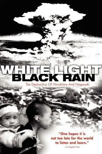 Luz blanca, lluvia negra_peliplat