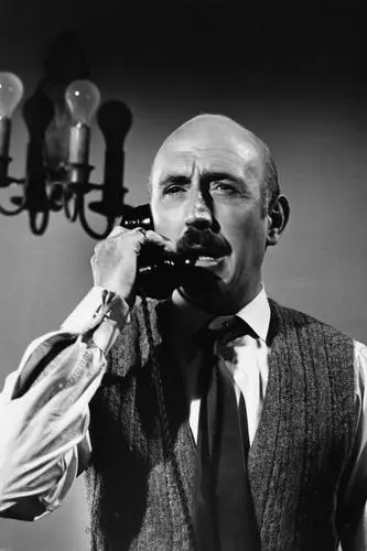 Lionel Jeffries_peliplat