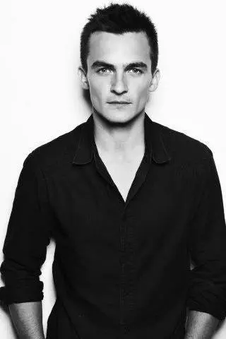 Rupert Friend_peliplat