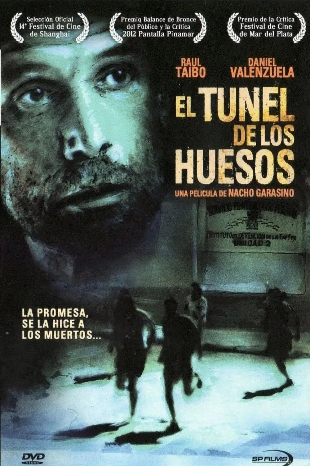 El túnel de los huesos_peliplat