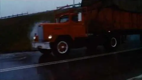 Rabid (1977) trailer_peliplat
