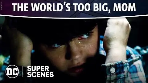 DC Super Scenes: The World's Too Big, Mom_peliplat