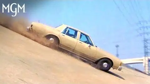 High-Speed Car Chase Scene_peliplat