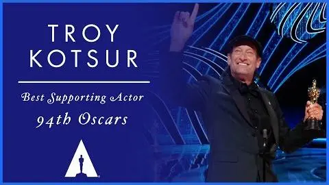 Troy Kotsur Wins Best Supporting Actor for 'CODA' | 94th Oscars_peliplat