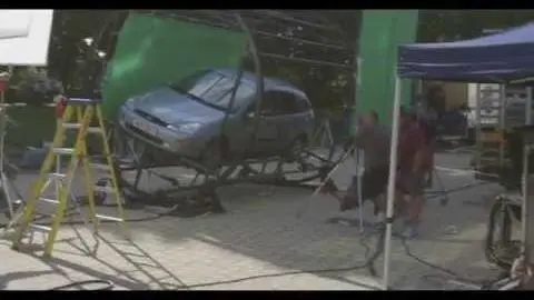 B-Roll - Car Crash Scene_peliplat