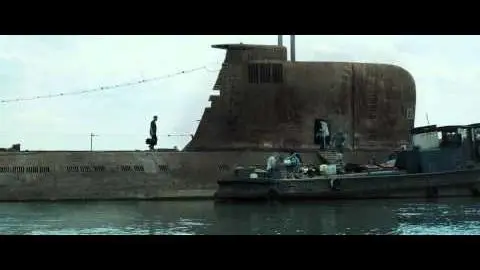 BLACK SEA - Behind the Submarine - In Theaters January_peliplat