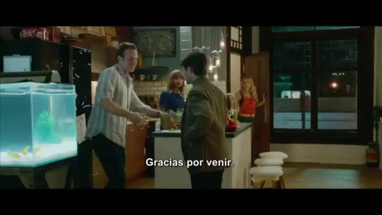 Sólo Amigos? Trailer Oficial Subtitulado (México 2014)_peliplat