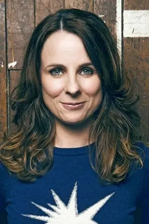 Cariad Lloyd_peliplat