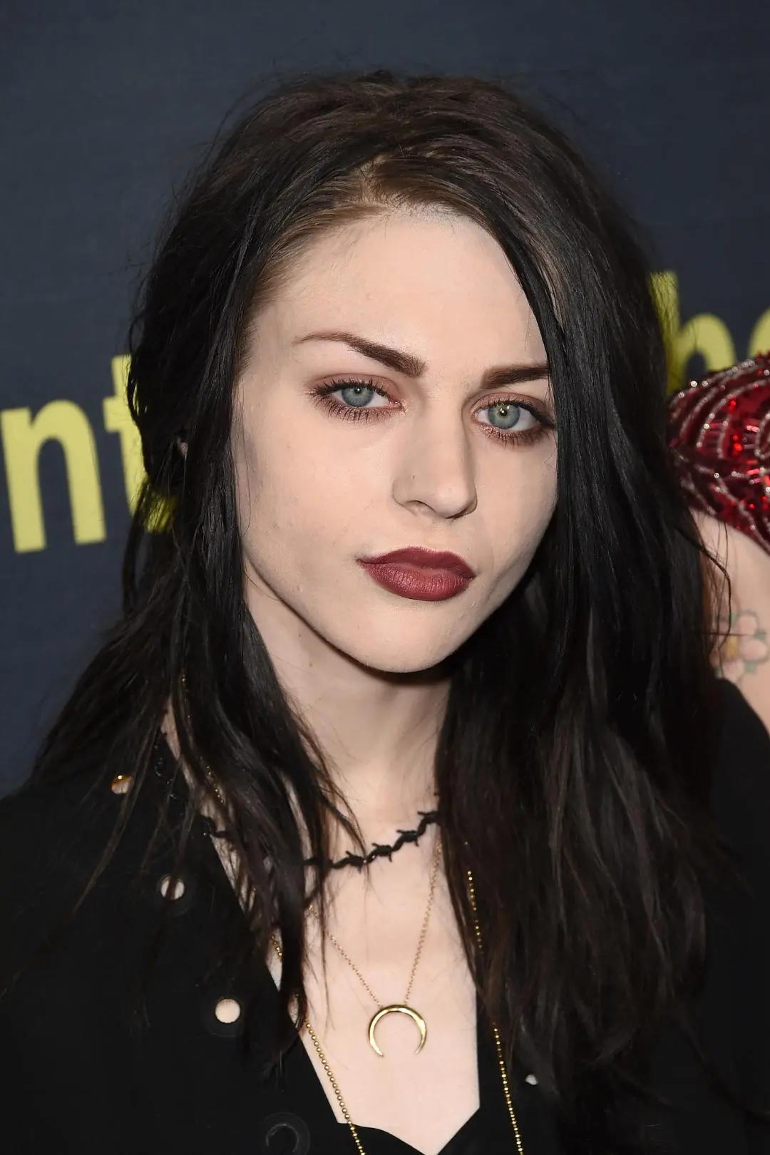 Frances Bean Cobain_peliplat