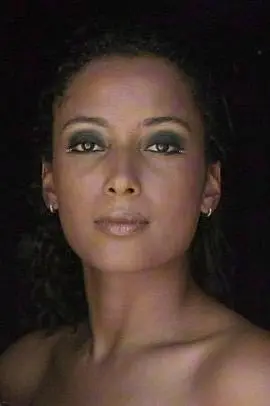 Anika Poitier_peliplat