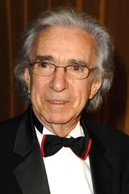 Arthur Hiller_peliplat