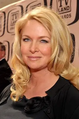 Donna Dixon_peliplat