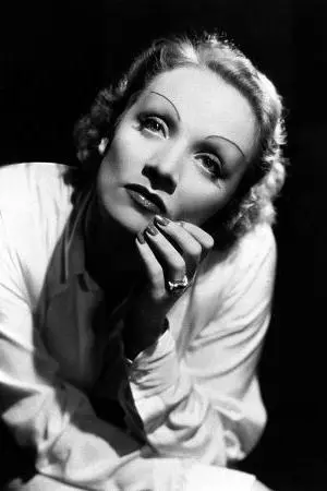 Marlene Dietrich_peliplat