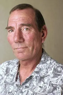 Pete Postlethwaite_peliplat