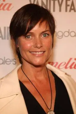 Carey Lowell_peliplat