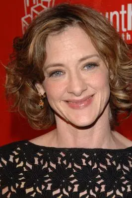 Joan Cusack_peliplat