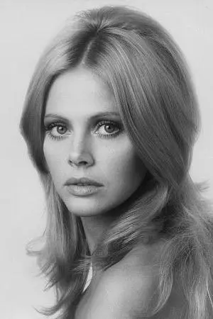 Britt Ekland_peliplat