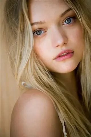 Gemma Ward_peliplat