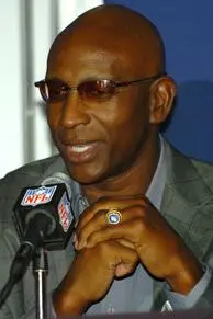 Eric Dickerson_peliplat