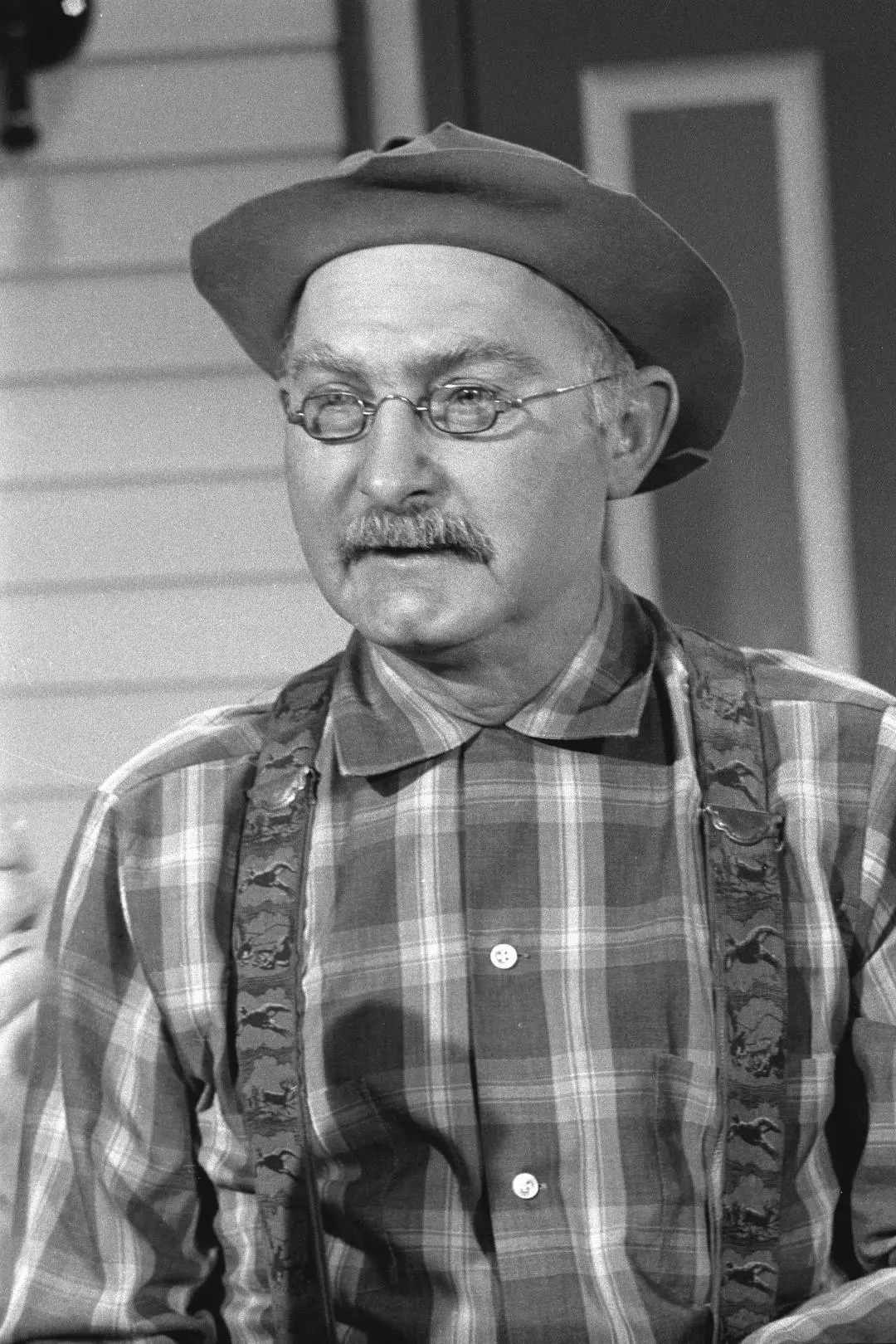 Grandpa Jones_peliplat