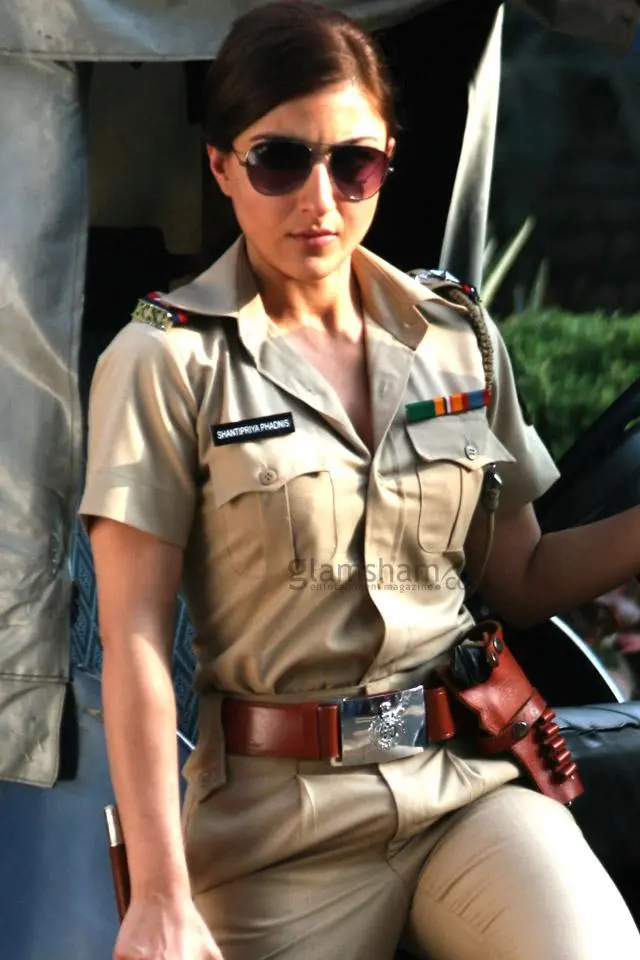 Soha Ali Khan_peliplat