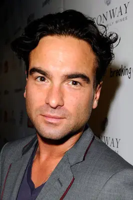 Johnny Galecki_peliplat