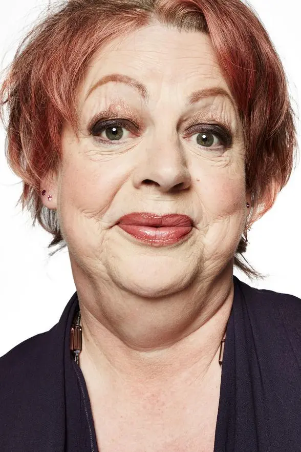 Jo Brand_peliplat