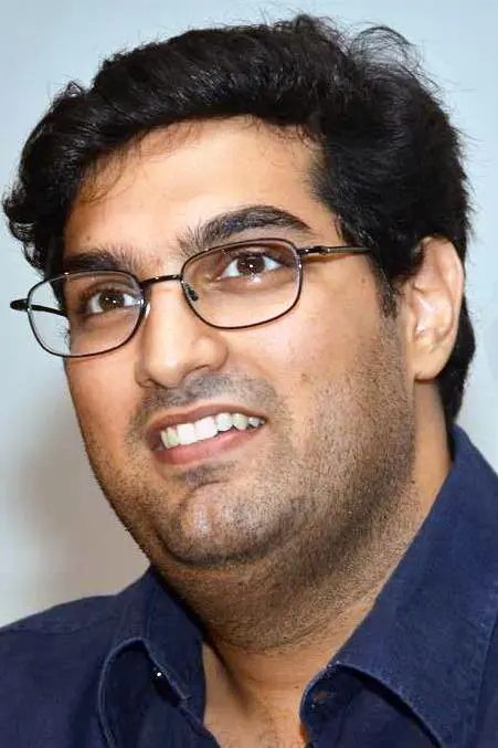 Kunaal Roy Kapur_peliplat