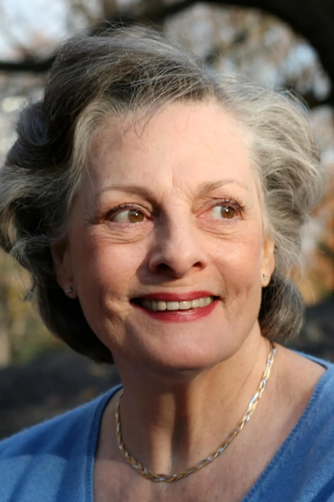 Dana Ivey_peliplat