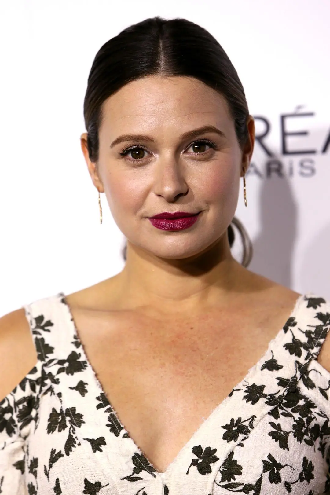 Katie Lowes_peliplat