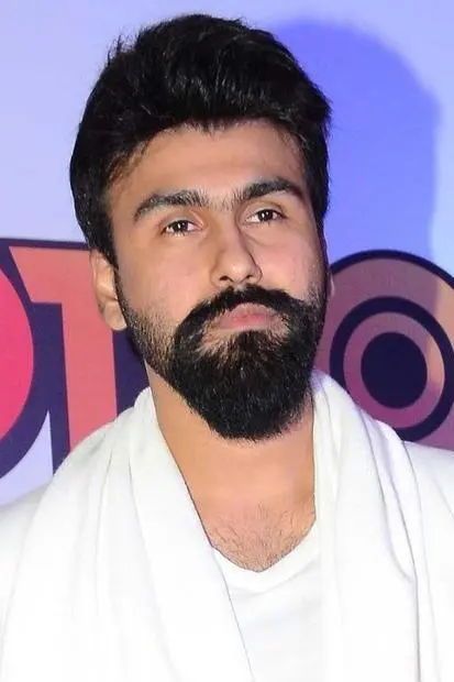 Arya Babbar_peliplat