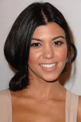 Kourtney Kardashian_peliplat