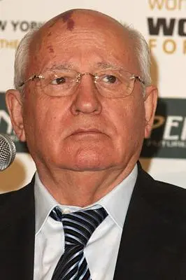 Mikhail Gorbachev_peliplat