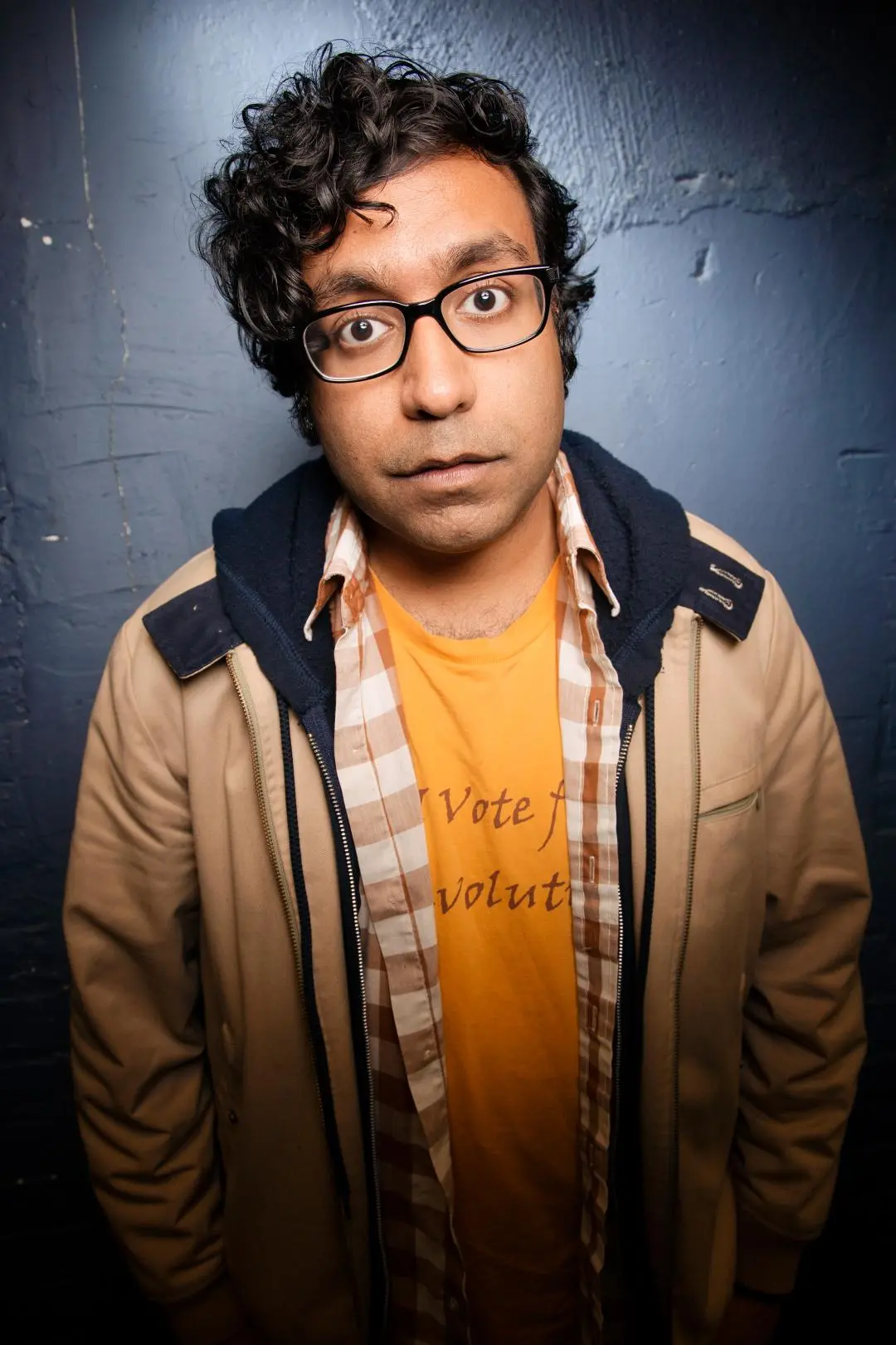 Hari Kondabolu_peliplat