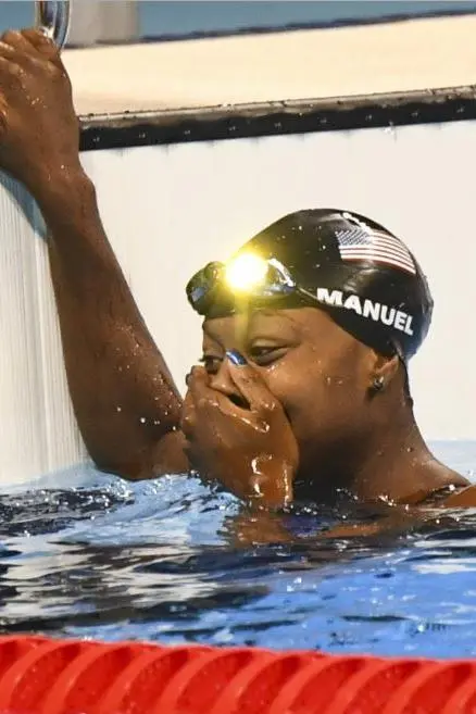 Simone Manuel_peliplat