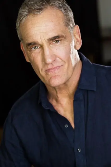 John Wesley Shipp_peliplat