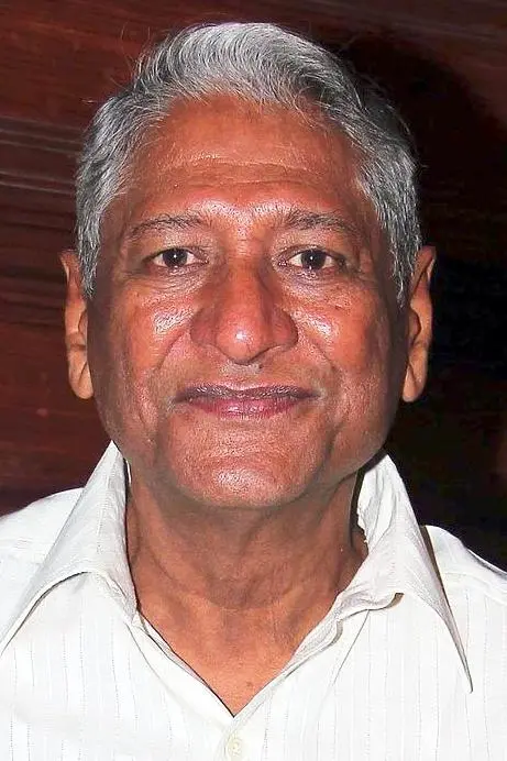 Rajendra Gupta_peliplat