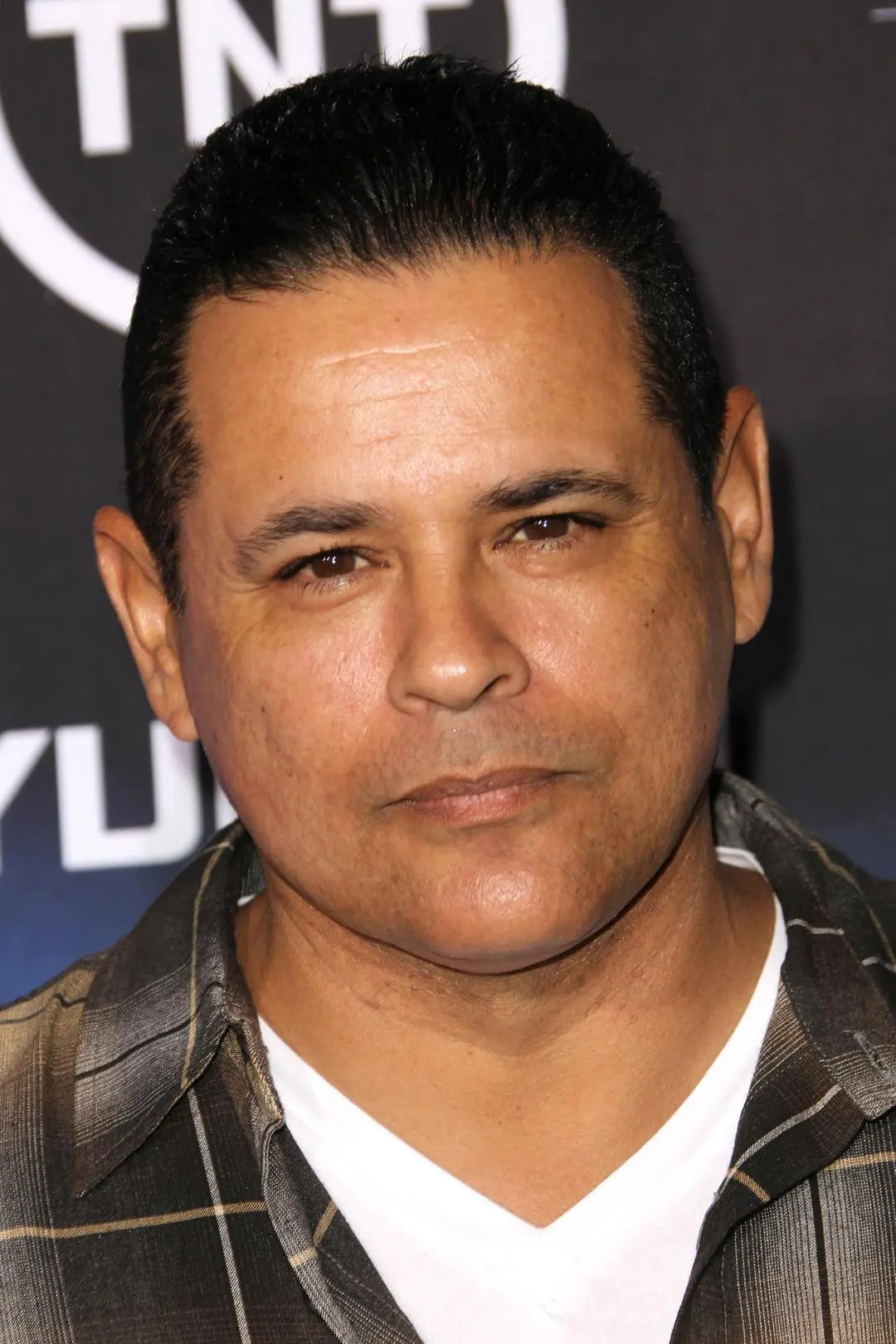 Raymond Cruz_peliplat