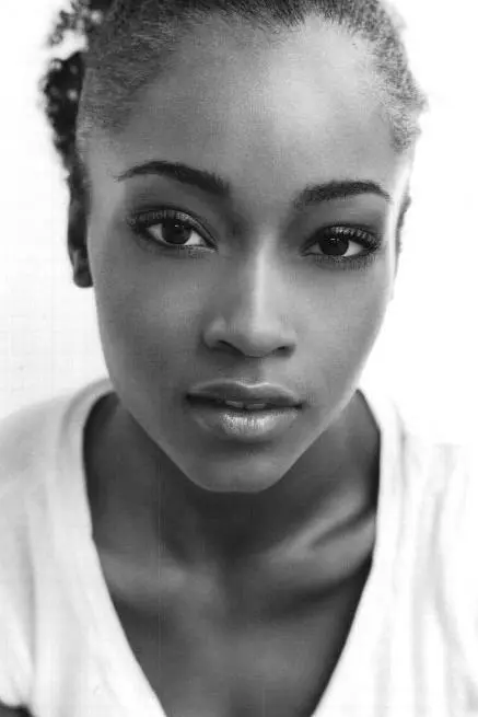 Yaya DaCosta_peliplat