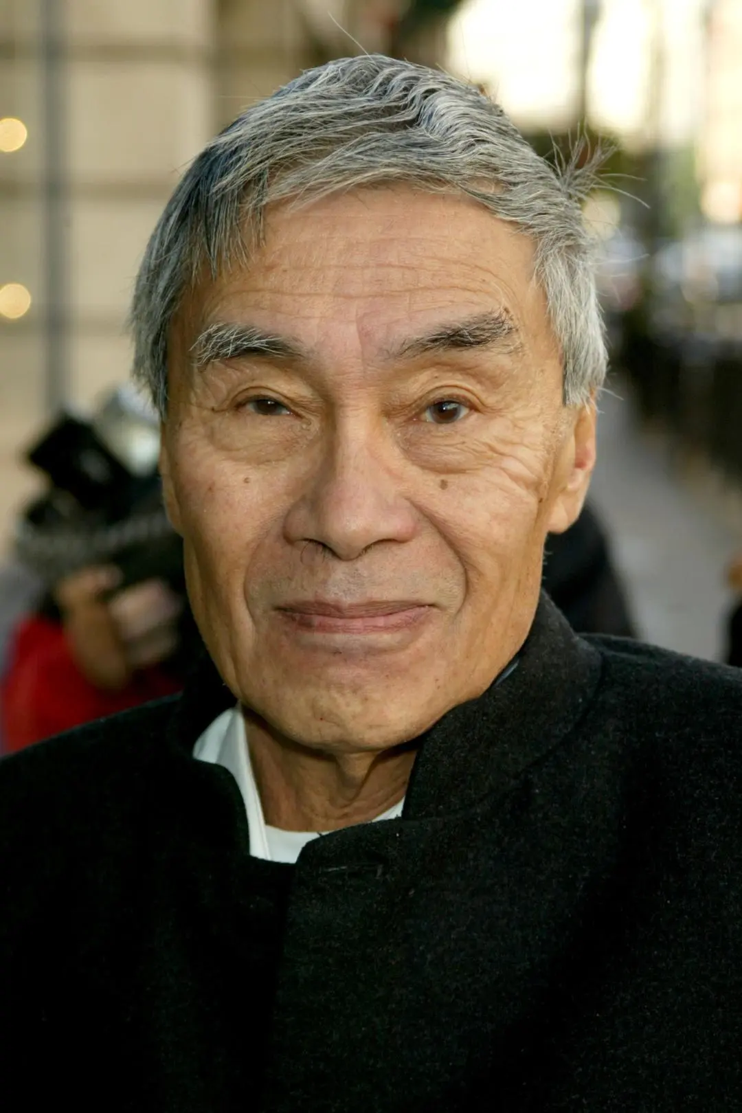 Burt Kwouk_peliplat