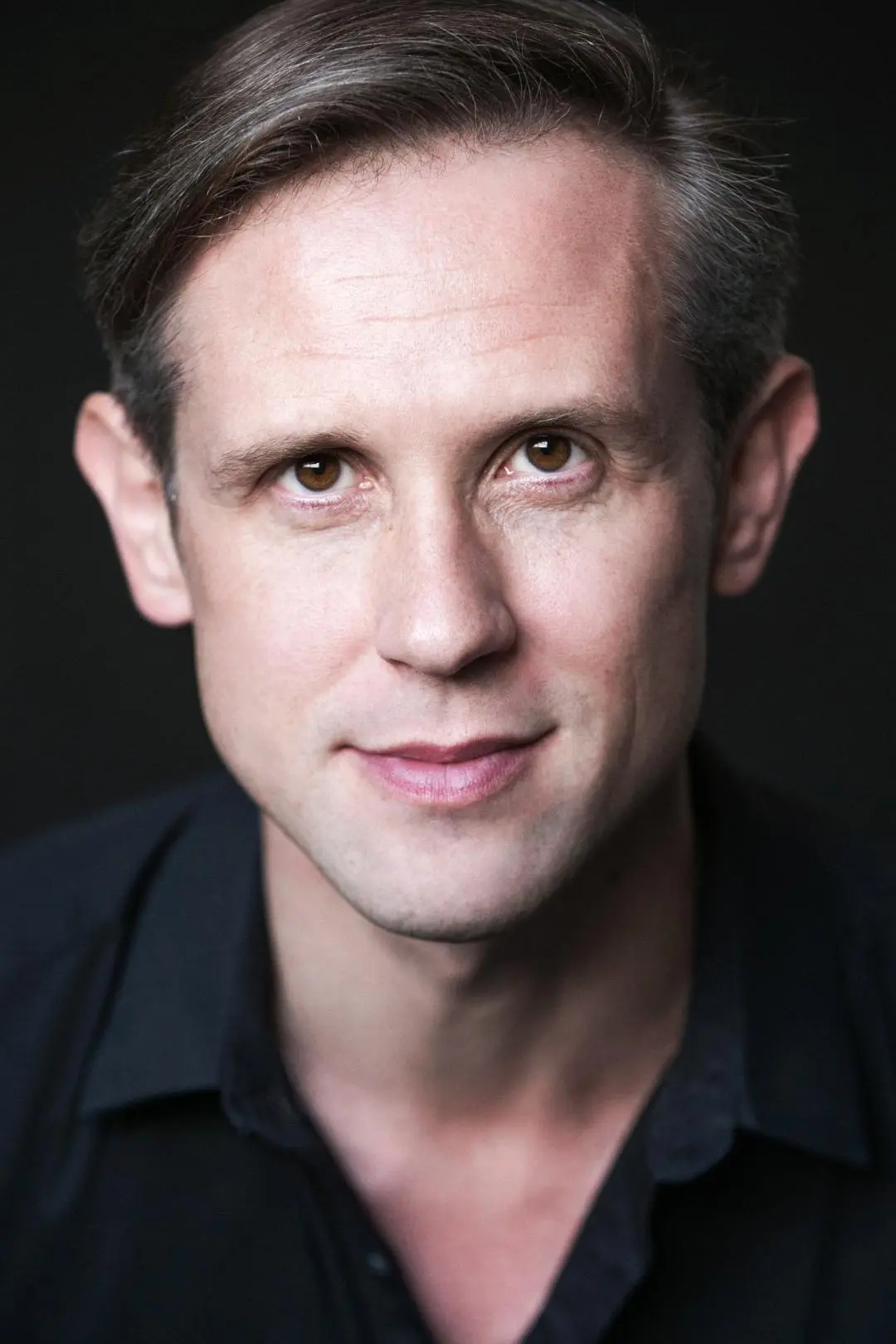 Ian Hallard_peliplat