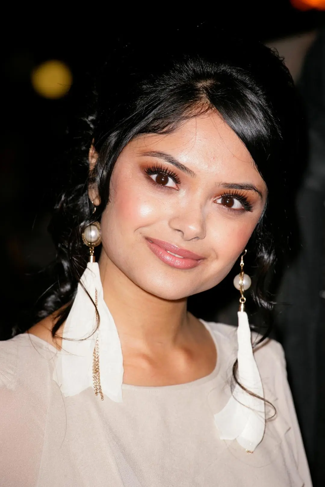 Afshan Azad_peliplat