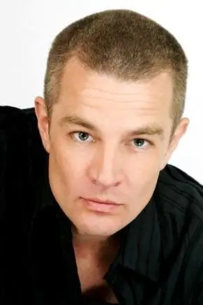 James Marsters_peliplat