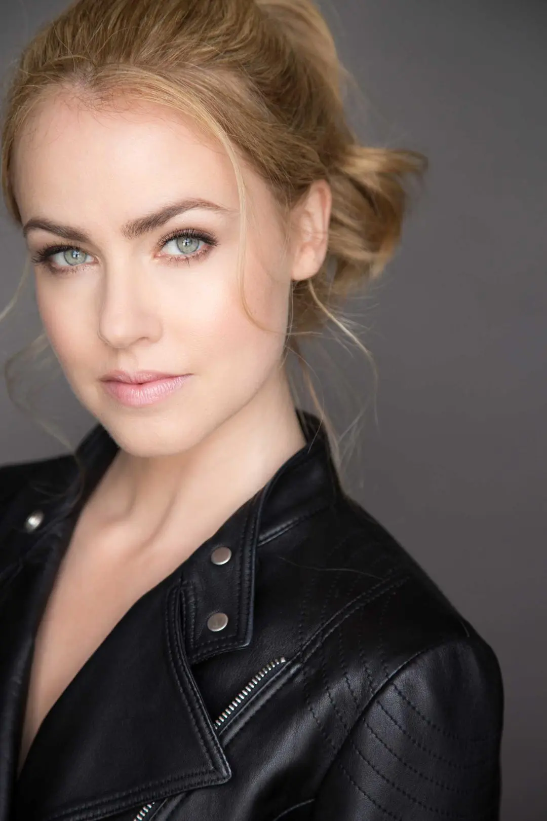 Amanda Schull_peliplat