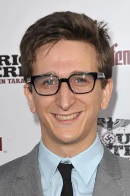 Paul Rust_peliplat